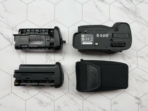 Nikon d14 battery grip - nikon,